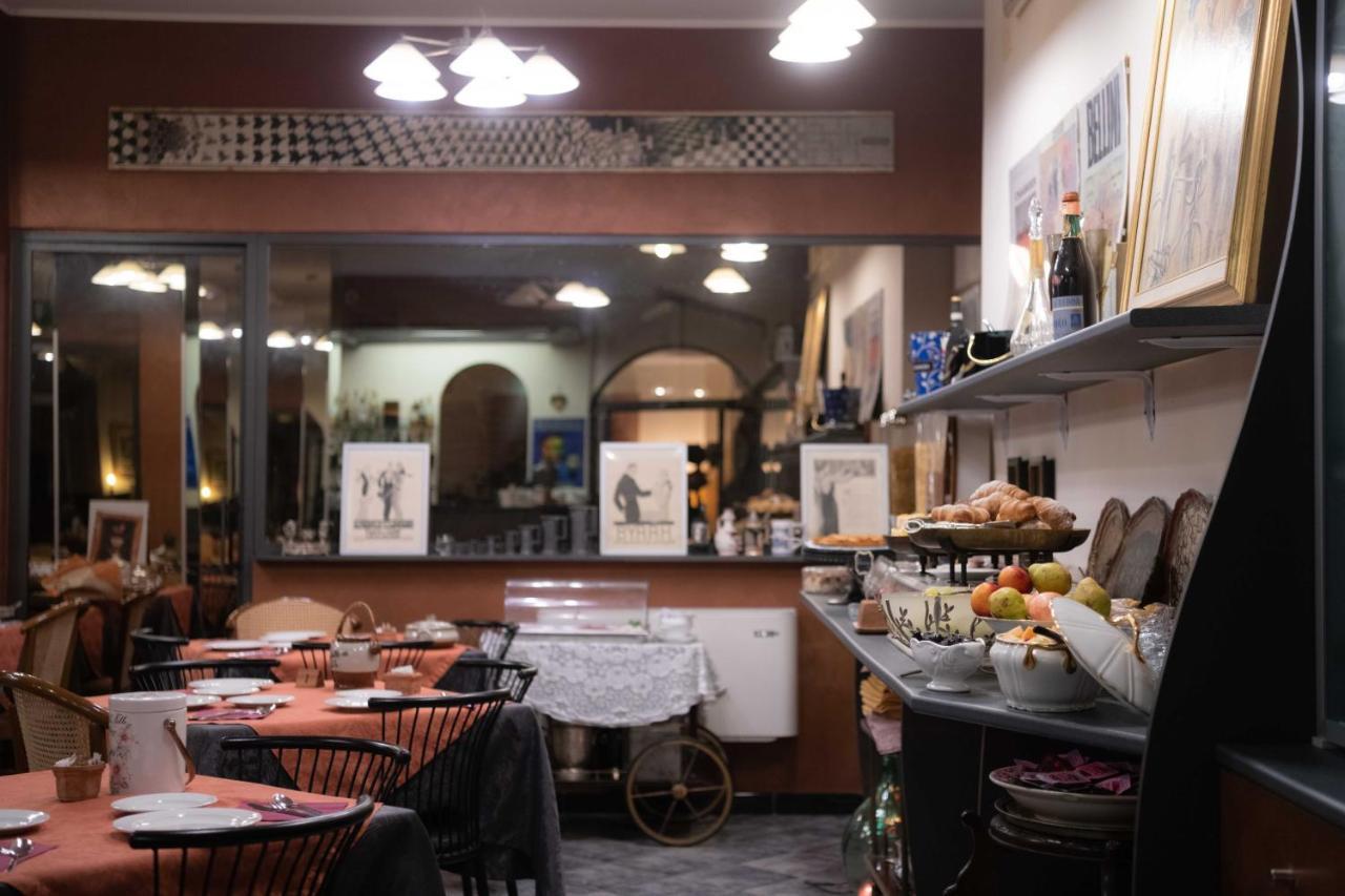 Hotel Magnolia Albenga Luaran gambar