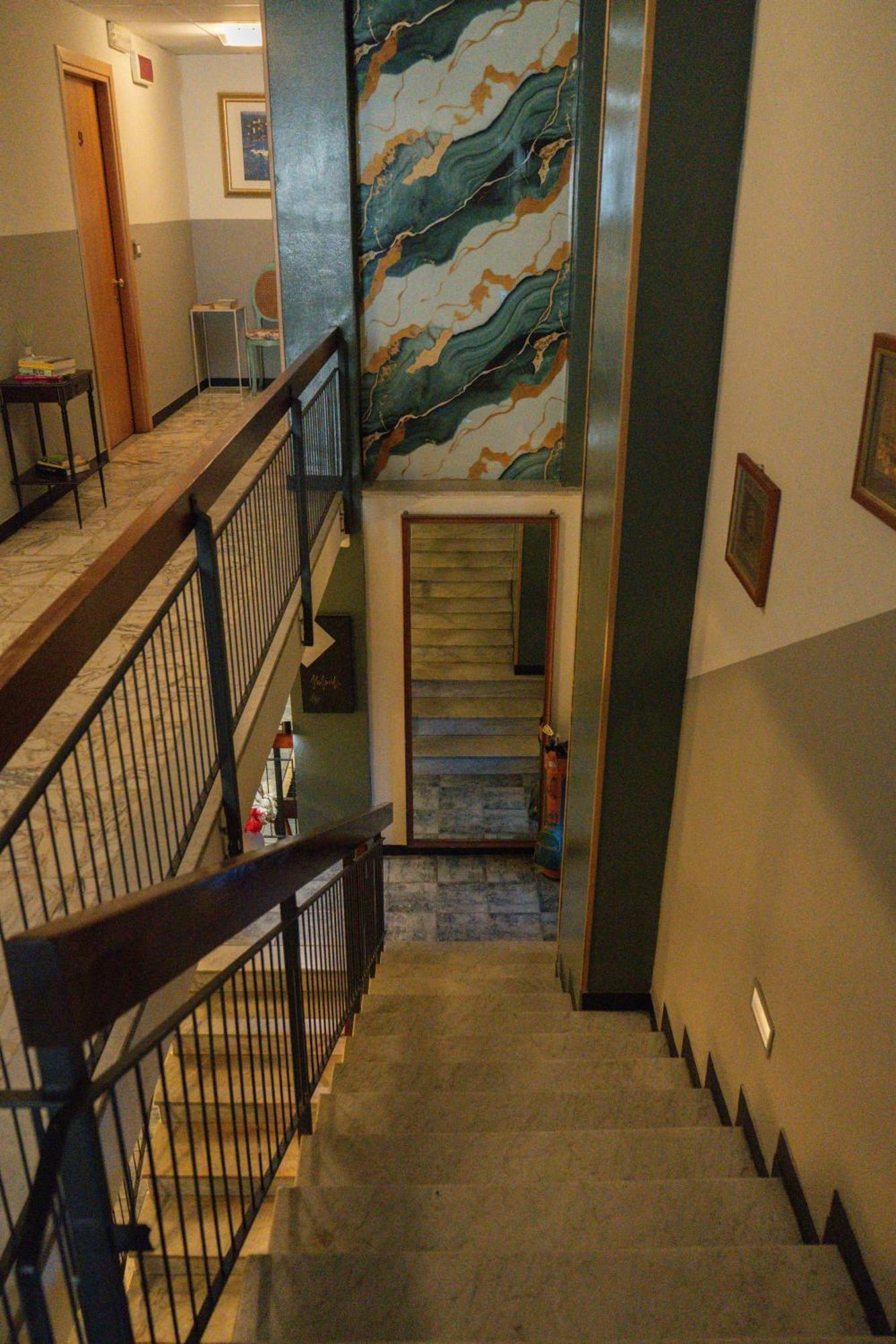 Hotel Magnolia Albenga Luaran gambar