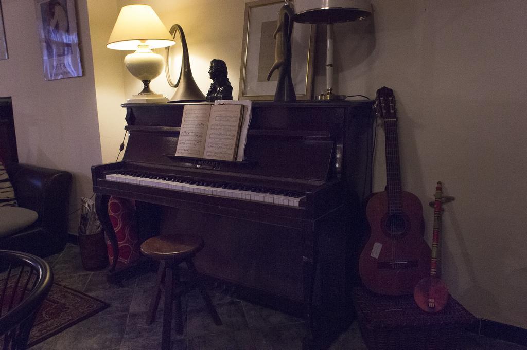 Hotel Magnolia Albenga Luaran gambar